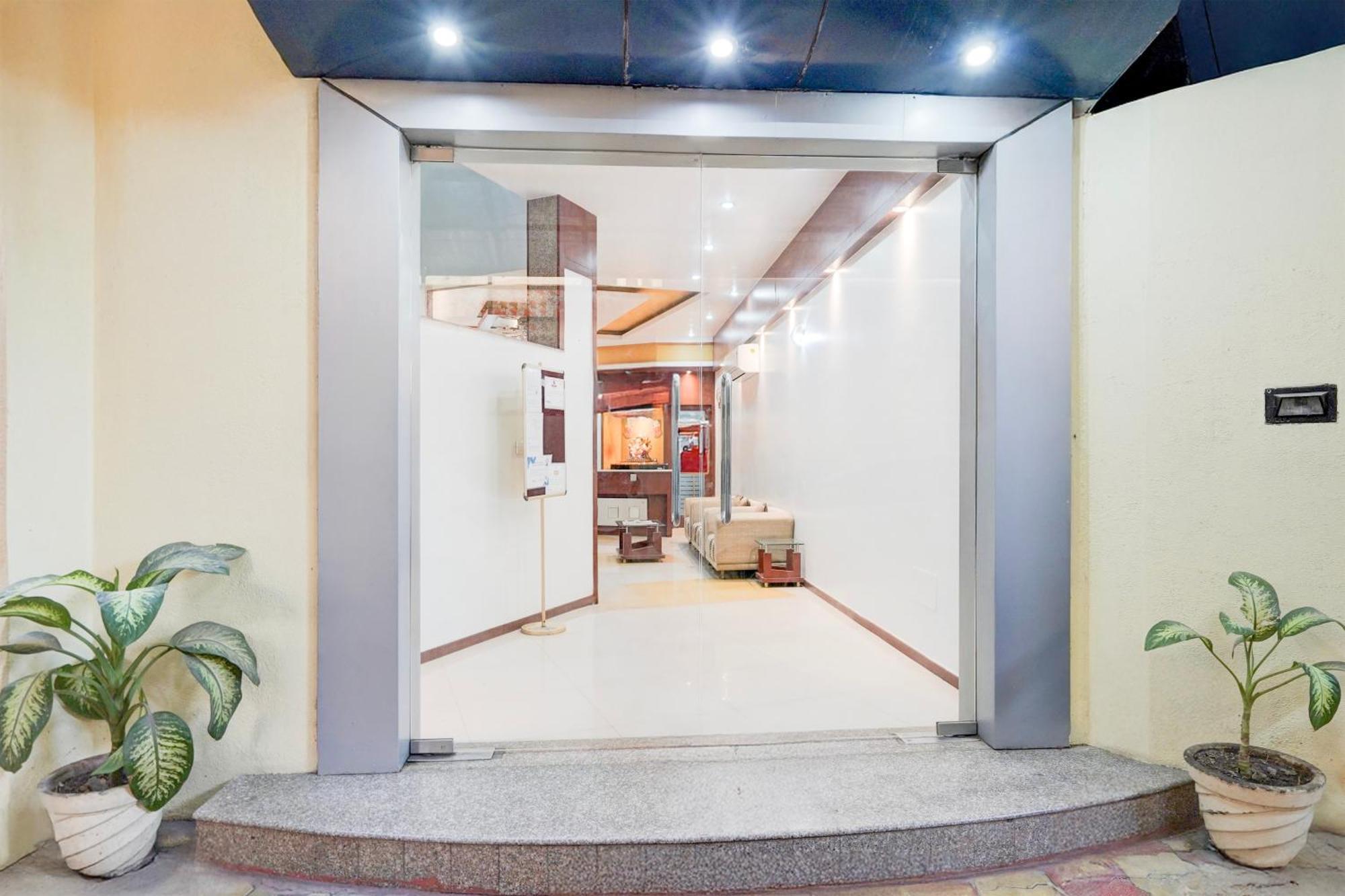 Super Townhouse Mg Road Porbandar Formerly Hotel Harmony Exterior foto