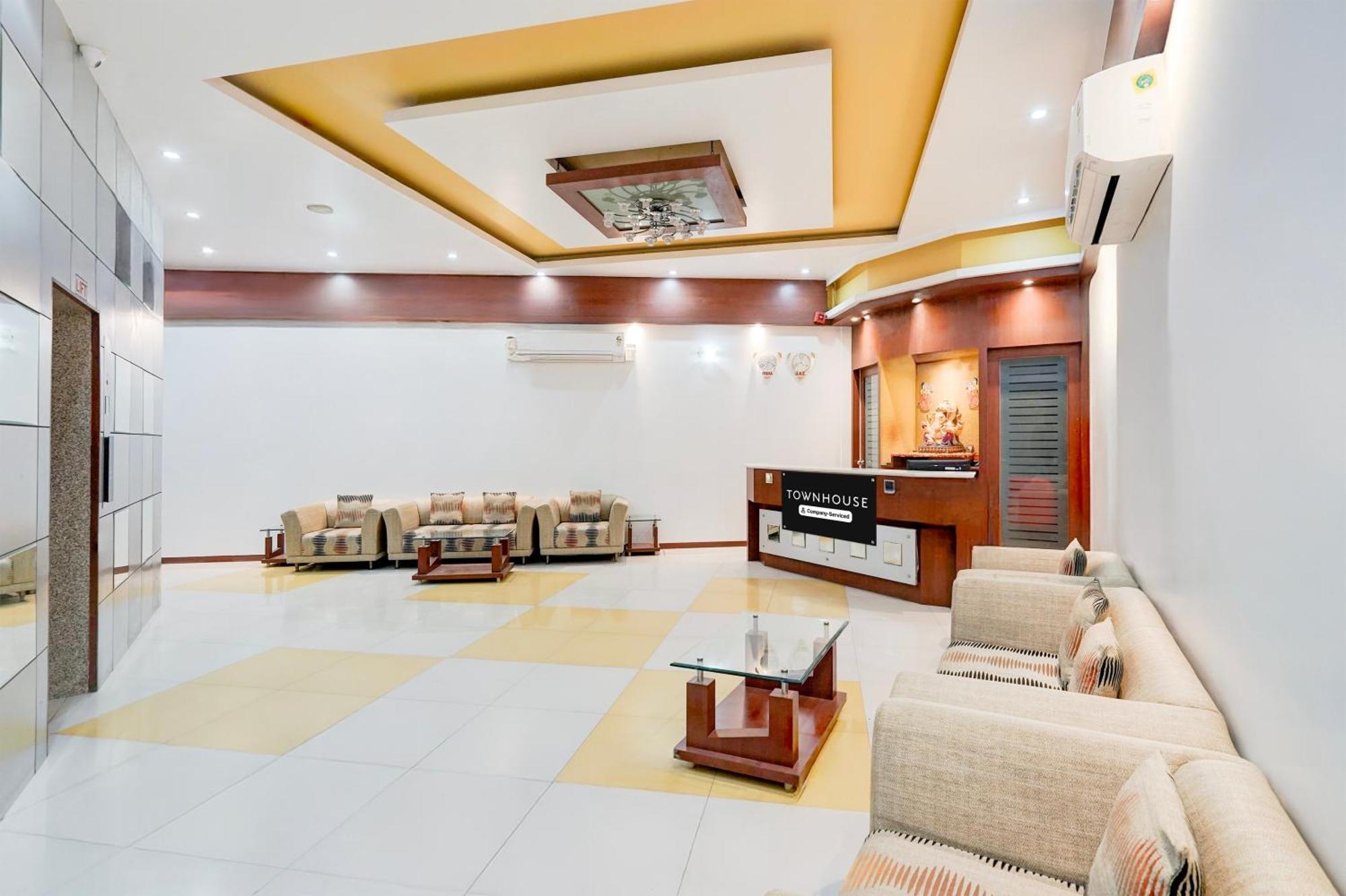 Super Townhouse Mg Road Porbandar Formerly Hotel Harmony Exterior foto